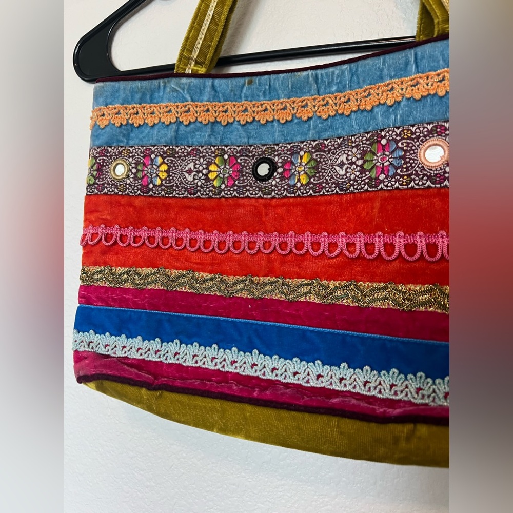 Colorful Handbag - Picture 2 of 6